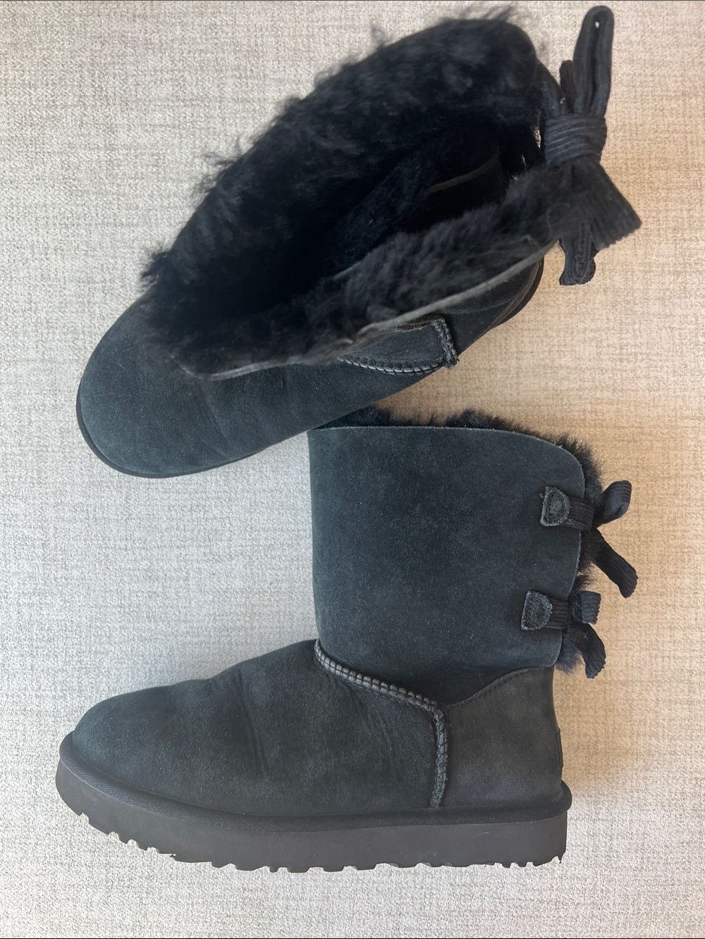 Ugg Bailey Boots in Black